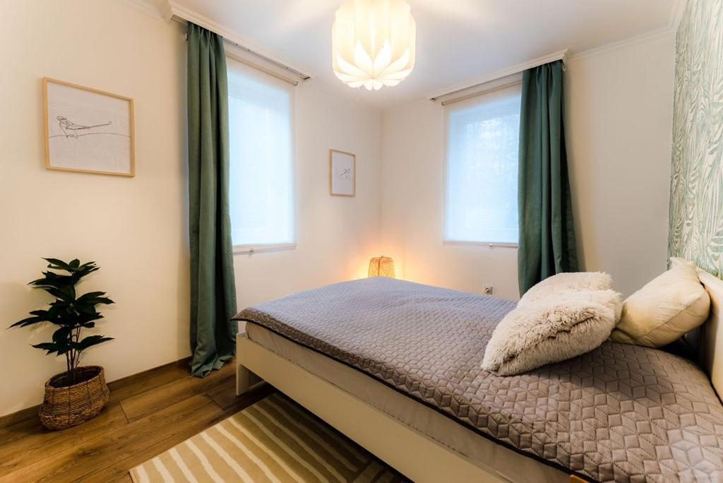 Birdie Apartman Zalacsany Exterior photo